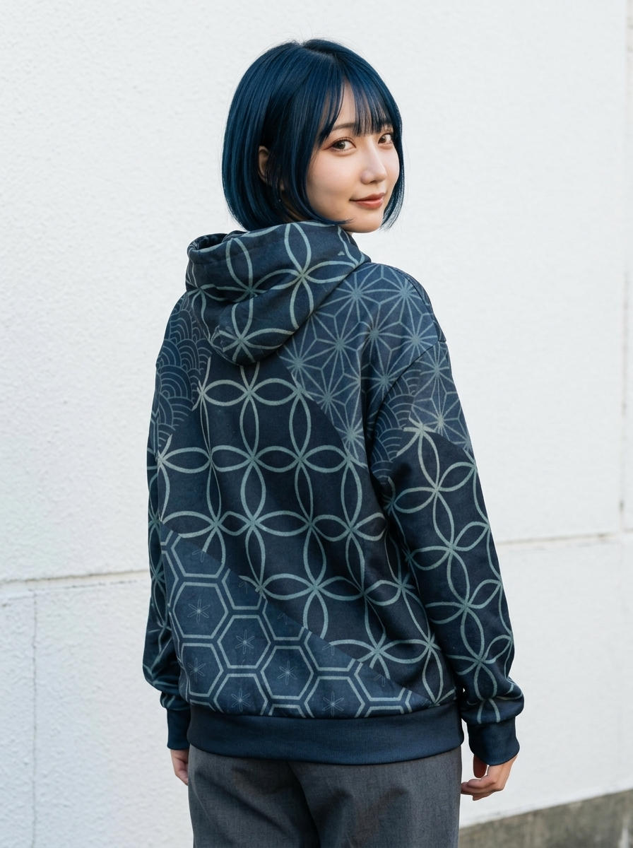 KUMIKO Grid - Japanese Geometric Pattern Hoodie 【Midnight Indigo】