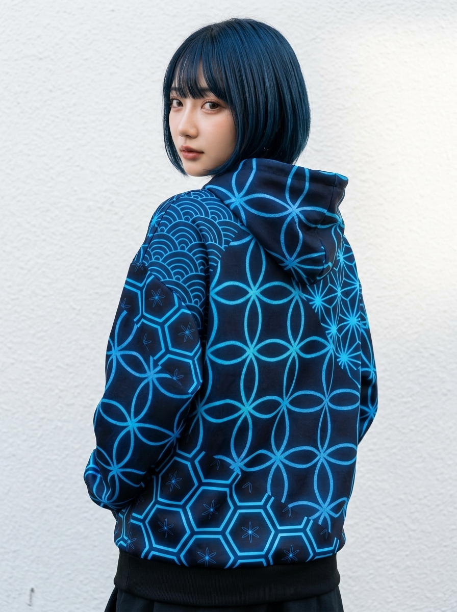 KUMIKO Grid - Japanese Geometric Pattern Hoodie 【Neon Cyan】